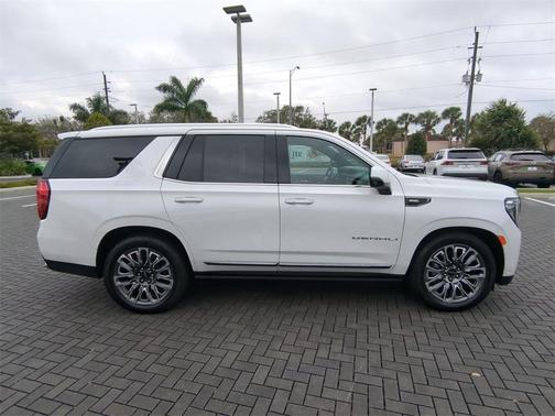 2023 GMC Yukon Denali Ultimate