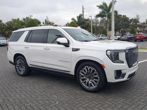 2023 GMC Yukon Denali Ultimate