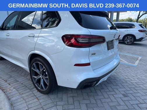 Mineral White Metallic 2023 BMW X5 M50i