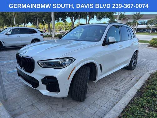 Mineral White Metallic 2023 BMW X5 M50i