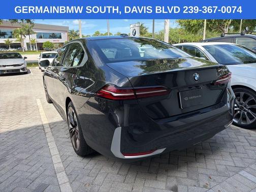 Dark Graphite 2024 BMW 530 i