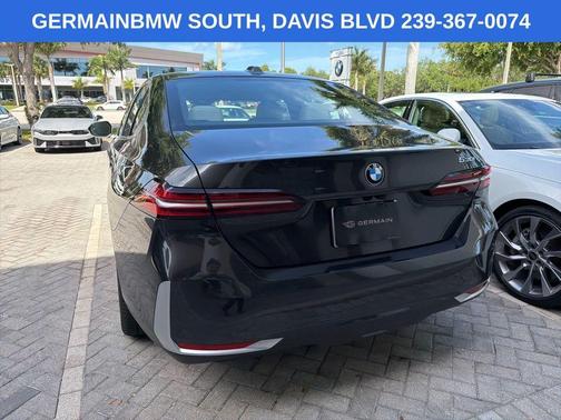 Dark Graphite 2024 BMW 530 i