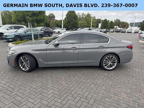 2022 BMW 530 i