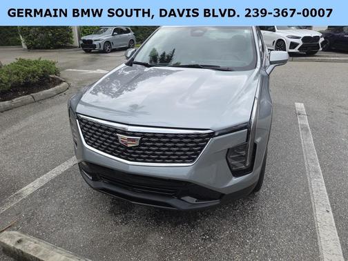 2024 Cadillac XT4 Premium Luxury