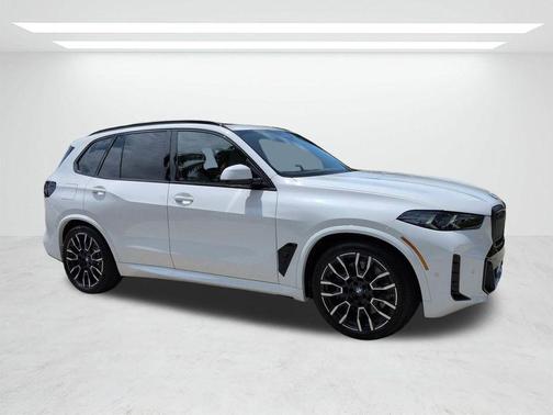 Alpine White 2026 BMW X5 PHEV xDrive50e