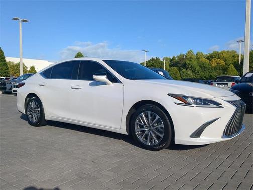 2022 Lexus ES 350 Base