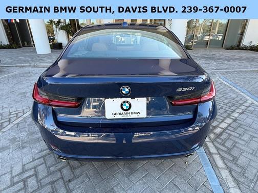 2023 BMW 330 i