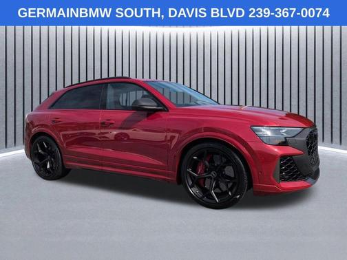 Chili Red Metallic 2025 Audi RS Q8 4.0T quattro