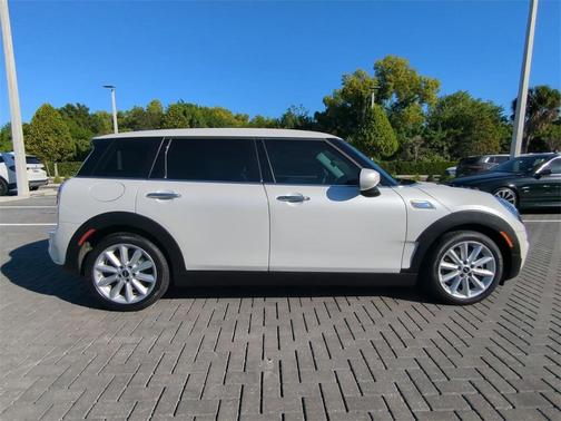 2023 MINI Clubman Cooper S
