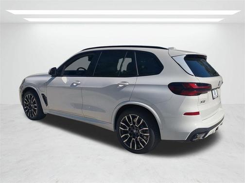 2026 BMW X5 PHEV xDrive50e