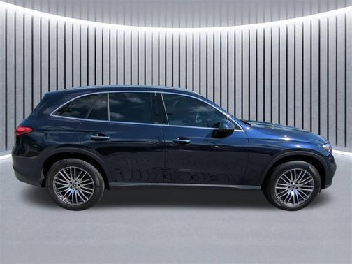 2023 Mercedes-Benz GLC 300 Base 4MATIC