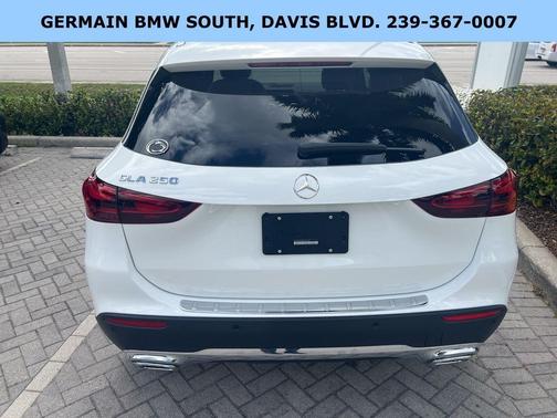 2025 Mercedes-Benz GLA 250 Base