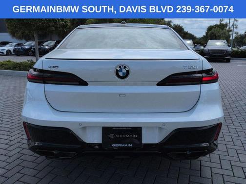 Mineral White Metallic 2025 BMW 760 760i xDrive