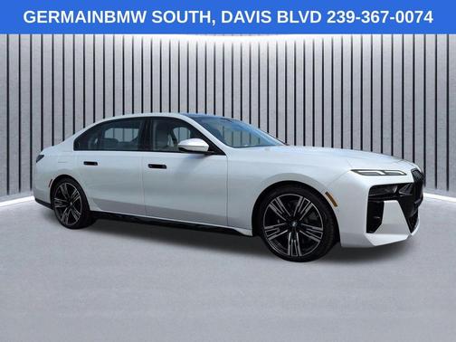Mineral White Metallic 2025 BMW 760 760i xDrive