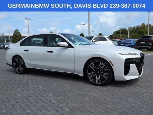 Mineral White Metallic 2025 BMW 760 760i xDrive