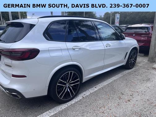 2023 BMW X5 M50i