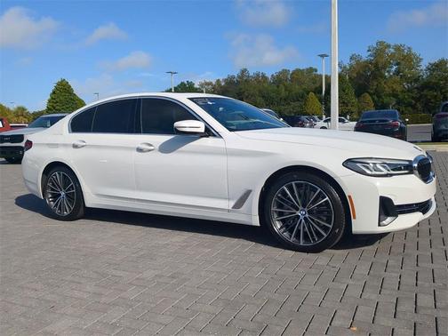 2023 BMW 540 i