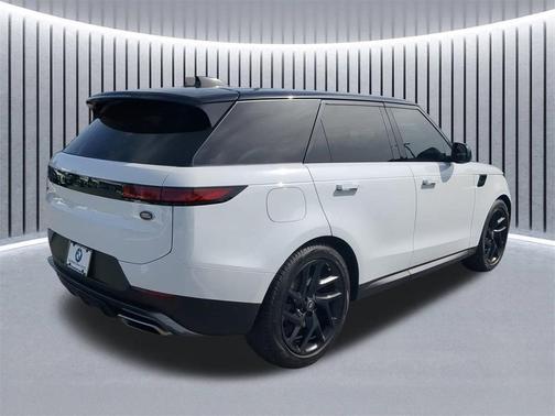 2023 Land Rover Range Rover Sport SE