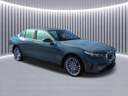 2024 BMW 530 i xDrive