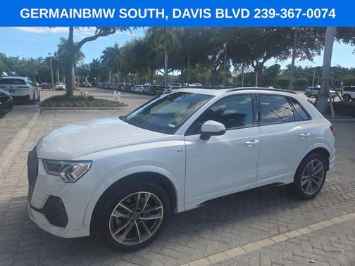 Glacier White Metallic 2023 Audi Q3 45 S line Premium