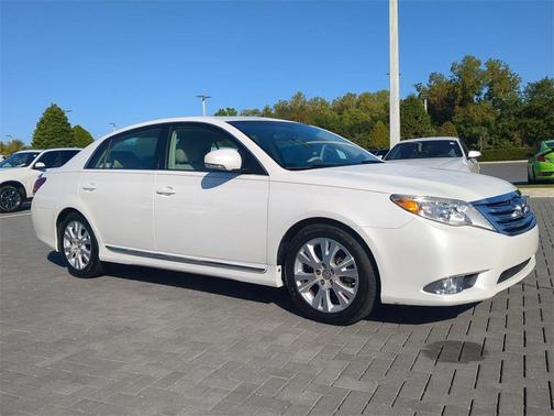2011 Toyota Avalon 