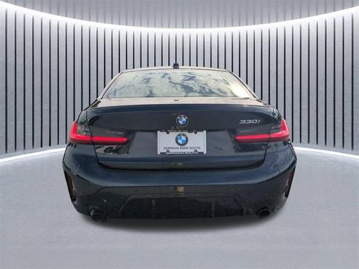 2023 BMW 330 i