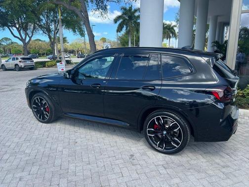 2023 BMW X3 M40i