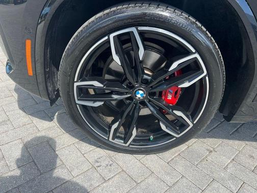 2023 BMW X3 M40i