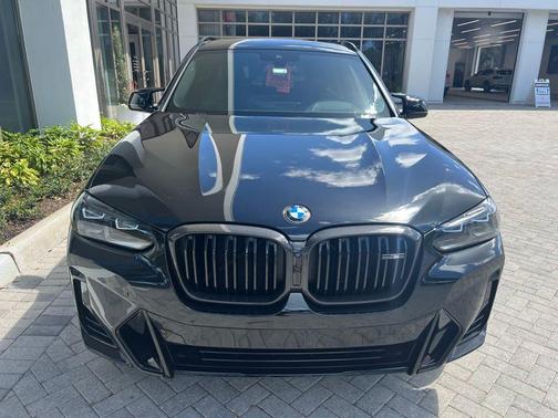 2023 BMW X3 M40i