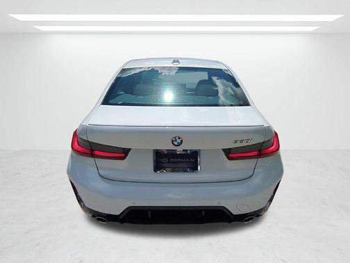 Mineral White Metallic 2026 BMW 330 i NA
