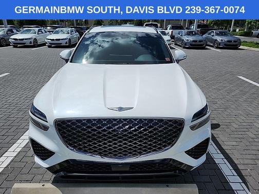 Uyuni White 2022 Genesis GV70 3.5T Sport