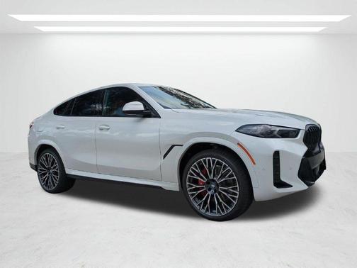 Mineral White Metallic 2027 BMW X6 xDrive40i