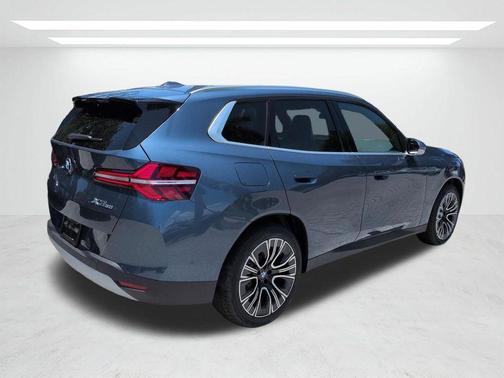 Arctic Race Blue Metallic 2026 BMW X3 30 xDrive