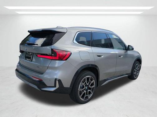 C67 2027 BMW X1 xDrive28i