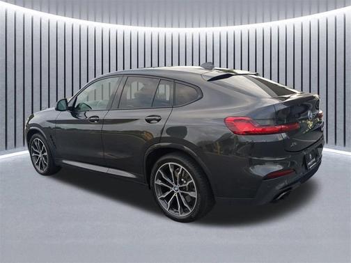 2021 BMW X4 M40i