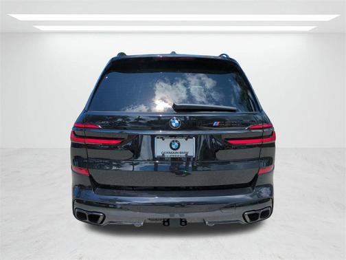 2026 BMW X7 M60i
