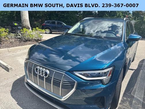 2019 Audi e-tron Prestige