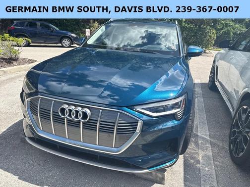 2019 Audi e-tron Prestige