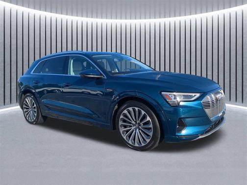2019 Audi e-tron Prestige