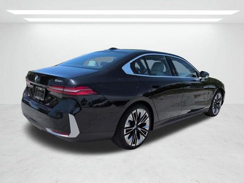 Black Sapphire Metallic 2027 BMW 530 i