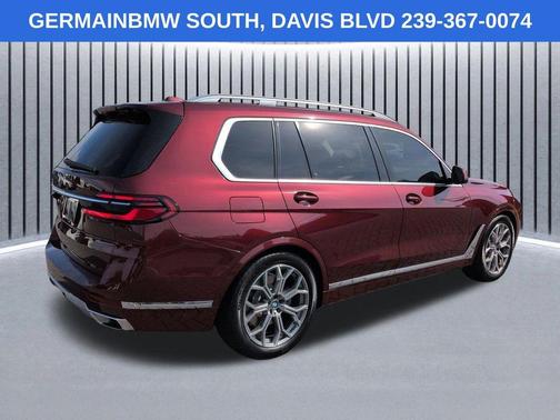 Aventurin Red Metallic 2024 BMW X7 xDrive40i