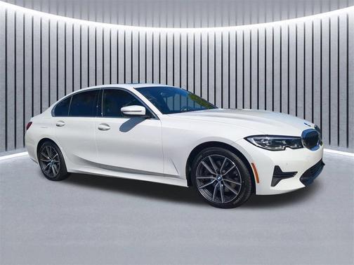 2020 BMW 330 i