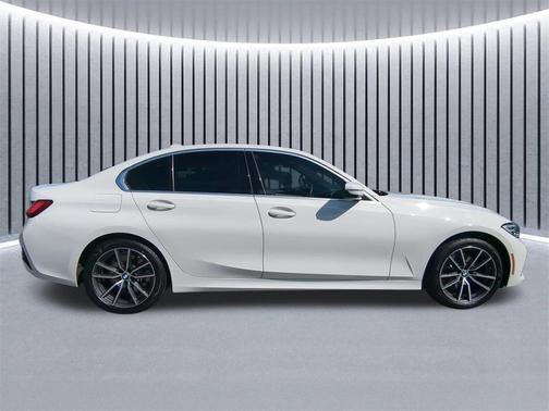 2020 BMW 330 i
