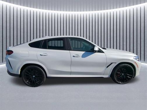 2023 BMW X6 xDrive40i