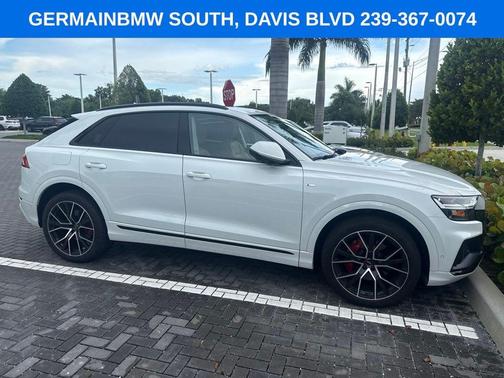 Glacier White Metallic 2020 Audi Q8 55 Premium Plus
