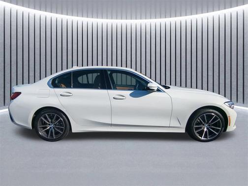 2020 BMW 330 i xDrive