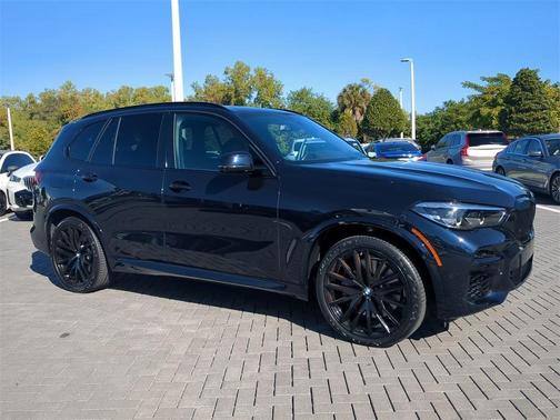 2023 BMW X5 M50i