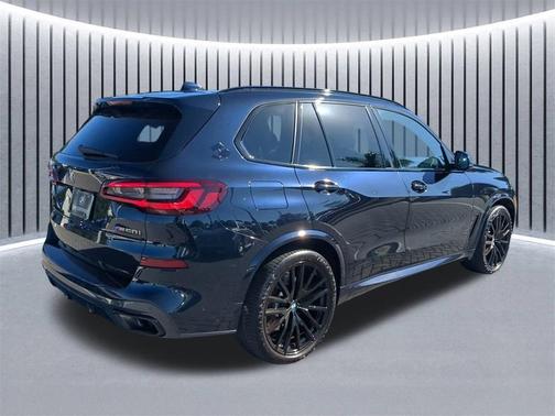 2023 BMW X5 M50i