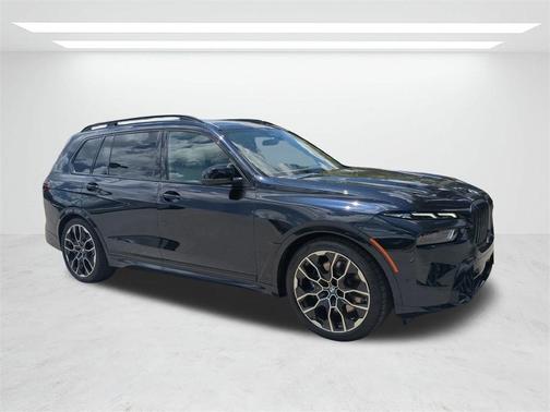 2026 BMW X7 M60i
