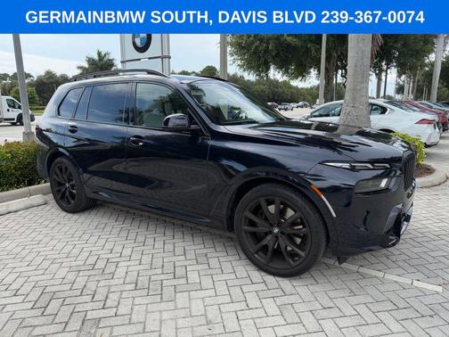 Carbon Black Metallic 2023 BMW X7 xDrive40i